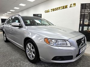 Volvo V70 bild 1