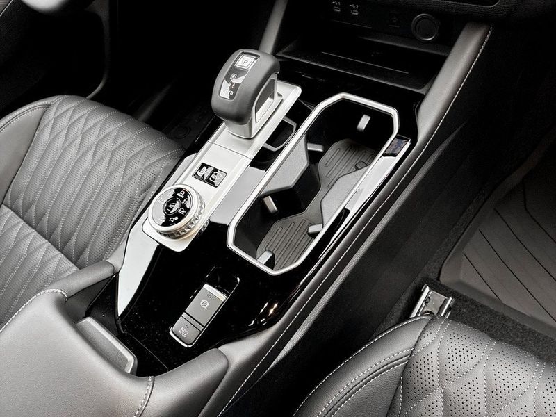 Mitsubishi Outlander bild 14