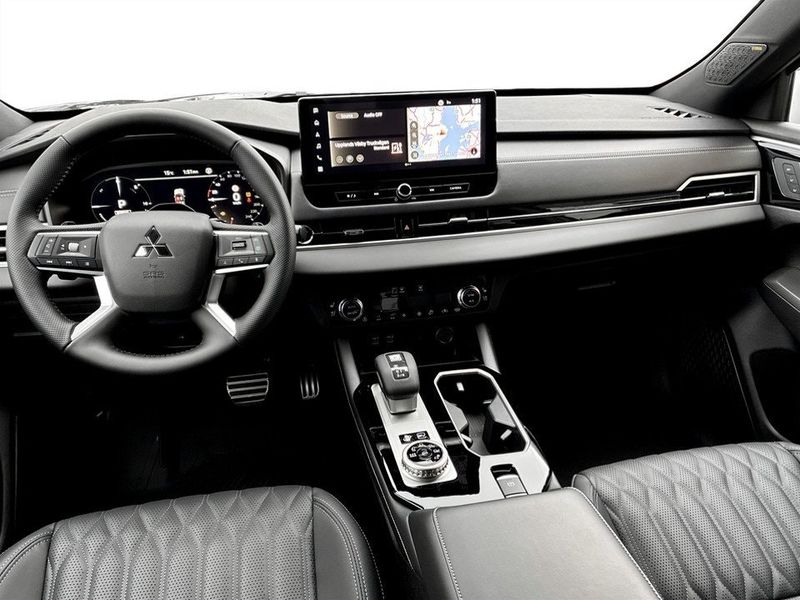 Mitsubishi Outlander bild 3