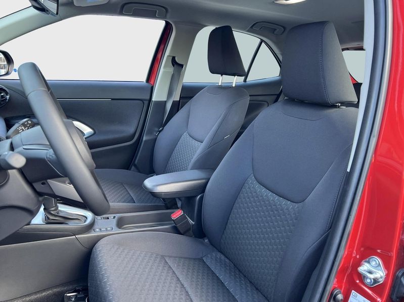 Toyota Yaris Cross bild 9