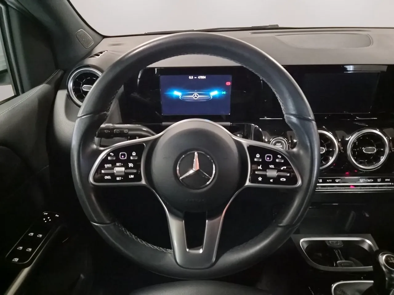 Mercedes B180 bild 15