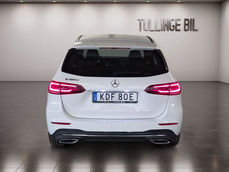 Mercedes B180 bild 4