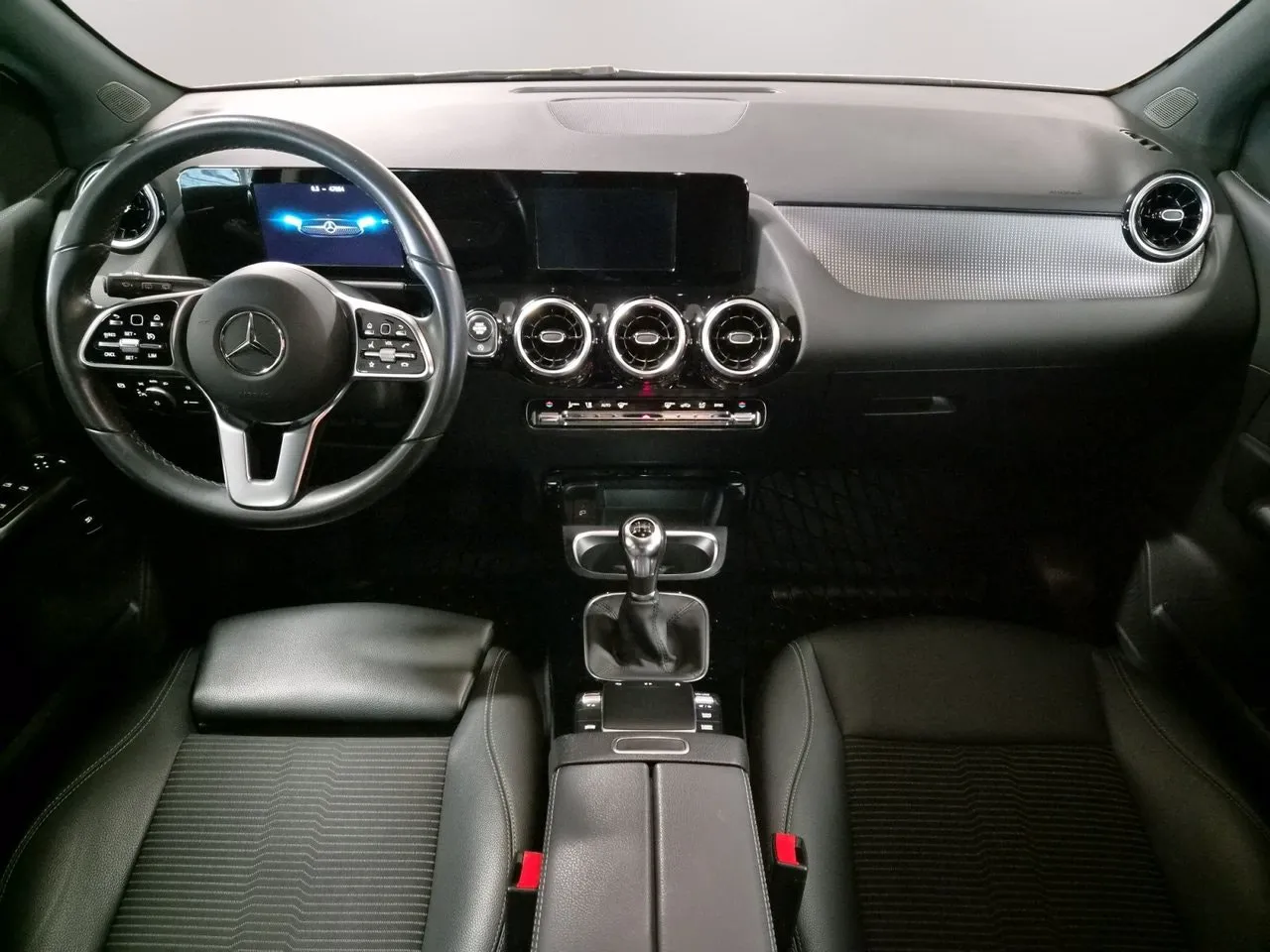 Mercedes B180 bild 13