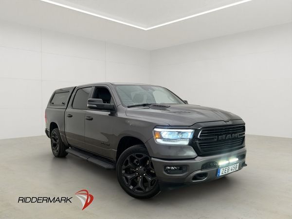 Dodge Ram 1500 Laramie Night 5.7 Drag H/K Släde Kåpa Moms - 2023