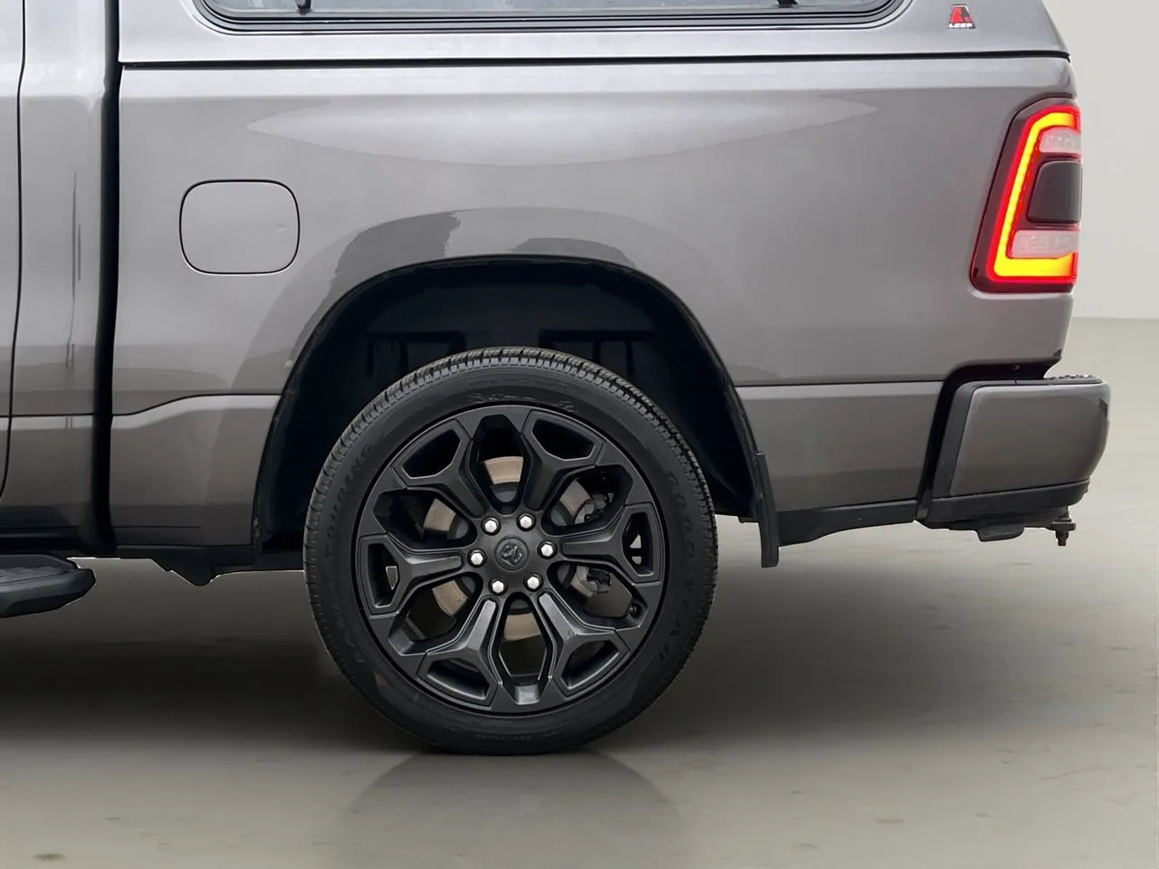 Vehicle image 36