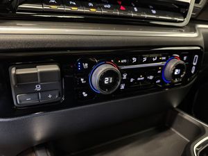 Chevrolet Silverado bild 10