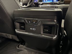 Chevrolet Silverado bild 18