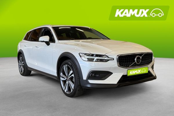 Volvo V60 Cross Country D4 AWD 190hk 360° Skinn Värm HuD Drag - 2020