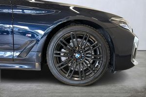 BMW 520 bild 9