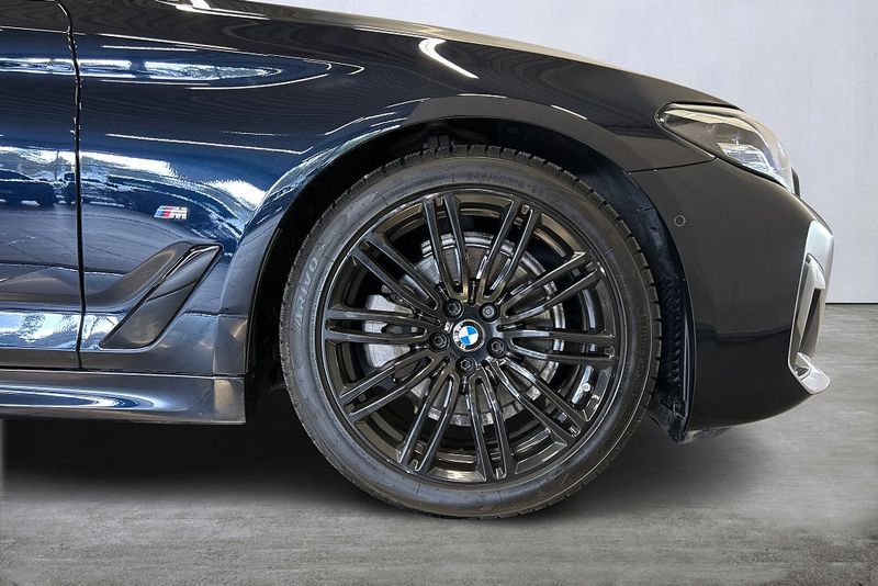 BMW 520 bild 9