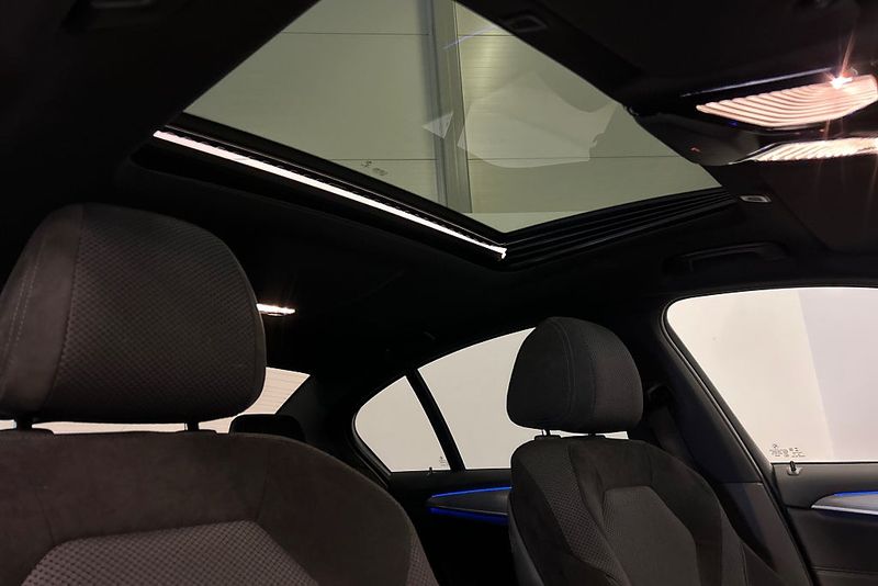 BMW 520 bild 12