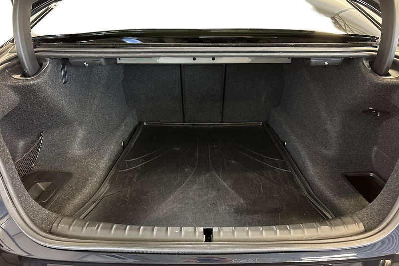 BMW 520 bild 25