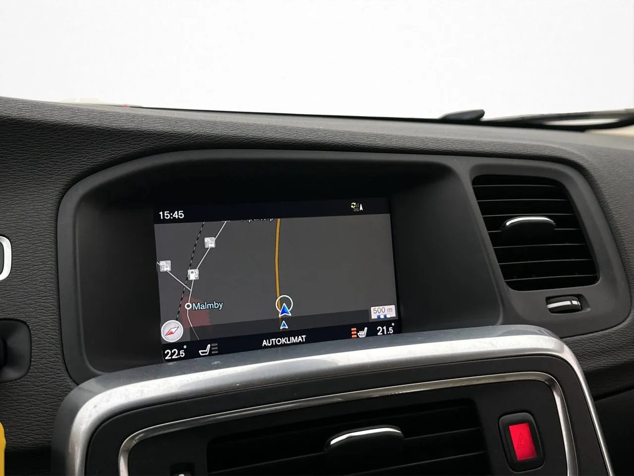 Vehicle image 22