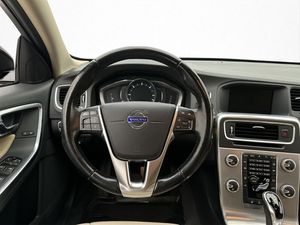 Volvo V60 bild 14