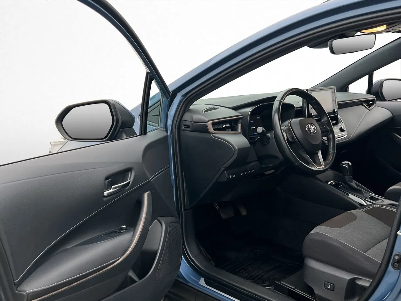 Vehicle image 20