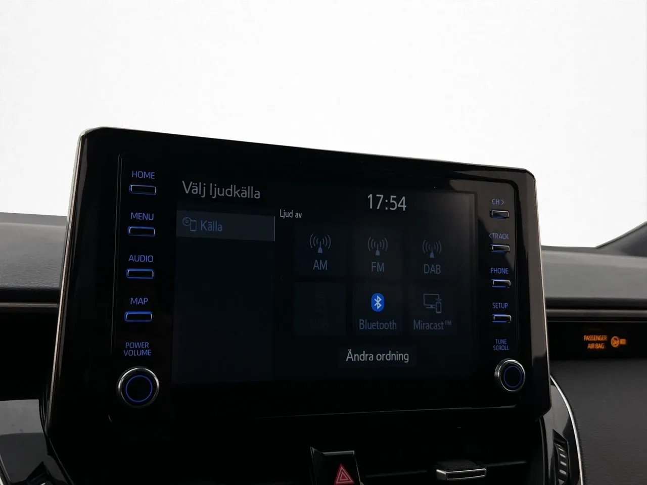 Vehicle image 23
