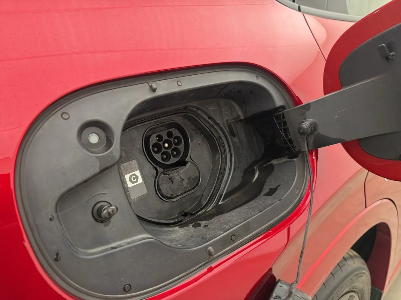 Vehicle image 30