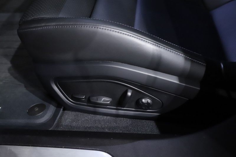 Porsche Taycan bild 22