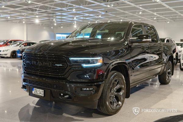 RAM 1500 Crew Cab V8 HEMI Limited Night / Multifunction Tailgate - 2023