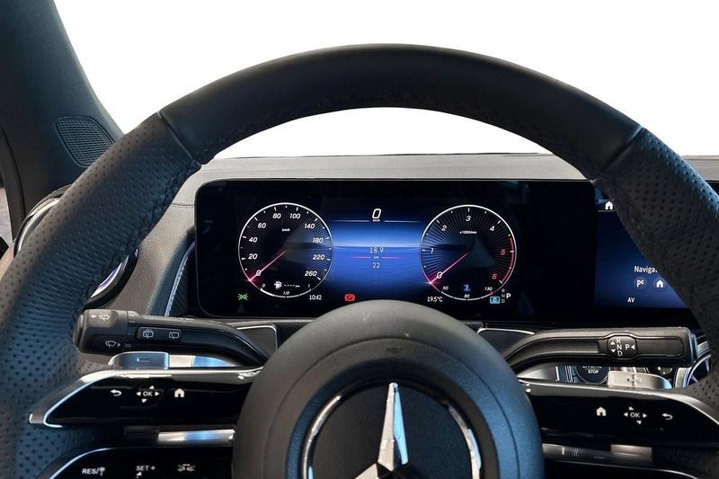 Mercedes GLB220 bild 13