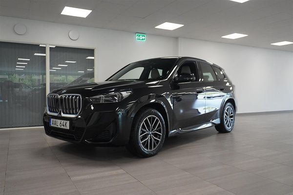 BMW iX1 xDrive30 M Sport Headup PA Keyless Drag | Ränta 3,95% - 2023