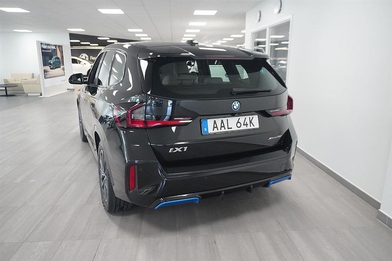 BMW iX1 bild 5