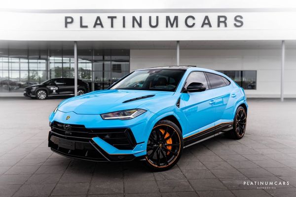 Lamborghini Urus S 666hk 2025 / Ad Personam / Blu Cepheus / Låga mil - 2025