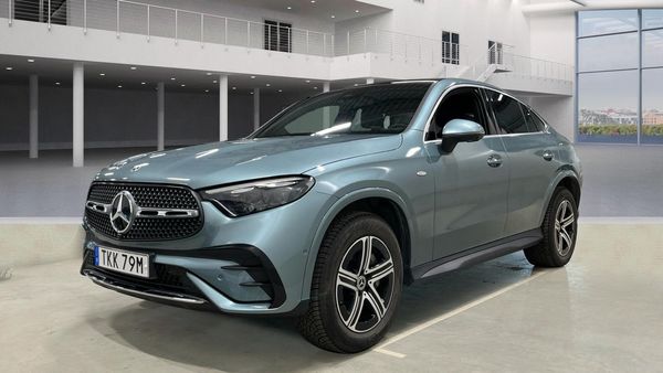 Mercedes GLC300 e e Coupé 4MATIC AMG Line - 2025