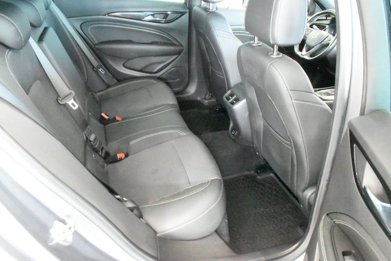 Opel Insignia bild 8