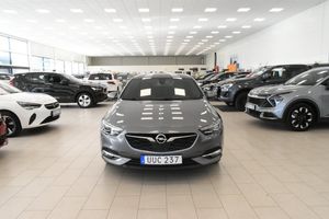 Opel Insignia bild 1