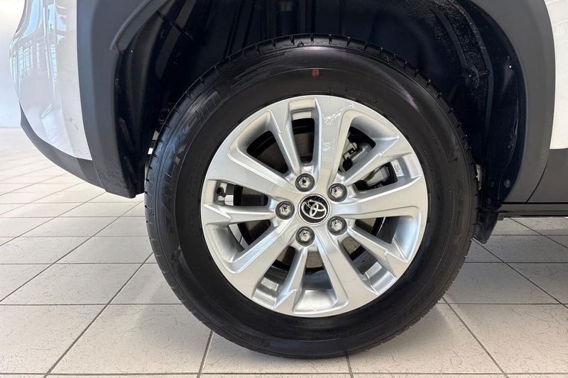 Toyota Yaris Cross bild 16