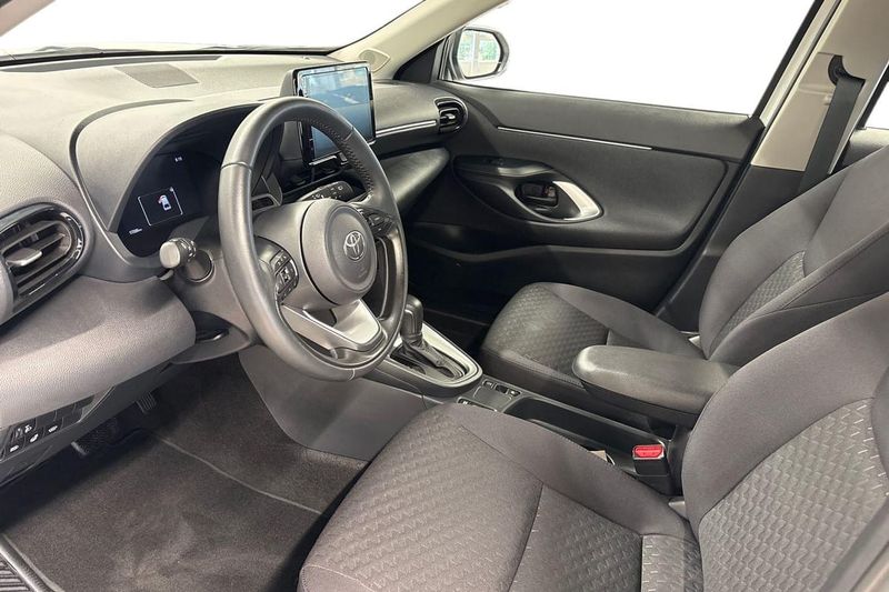 Toyota Yaris Cross bild 14