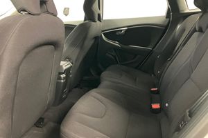 Volvo V40 bild 13