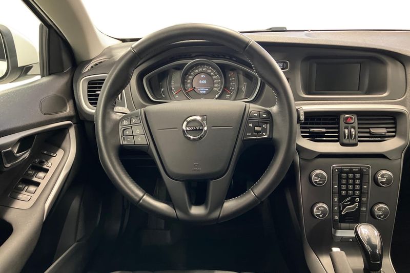 Volvo V40 bild 11