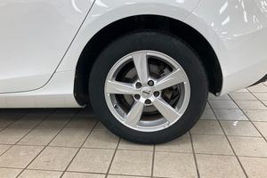 Volvo V40 bild 17