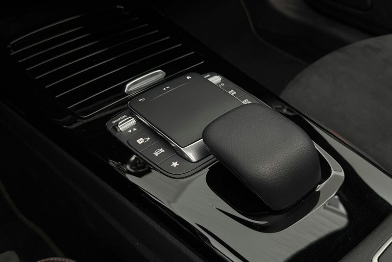 Mercedes CLA250 bild 19