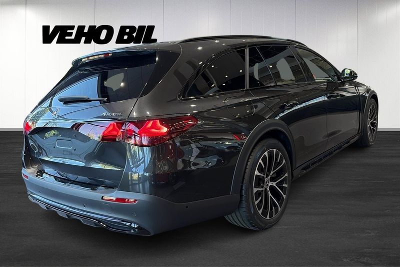 Mercedes E300 bild 3