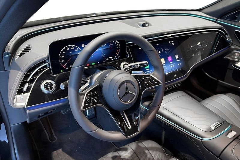 Mercedes E300 bild 6