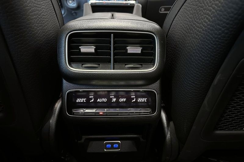 Mercedes GLS450 bild 24