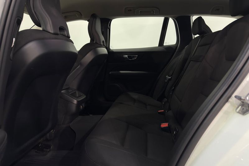 Volvo V60 bild 22