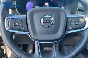 Volvo EX40 bild 10