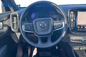 Volvo EX40 bild 9