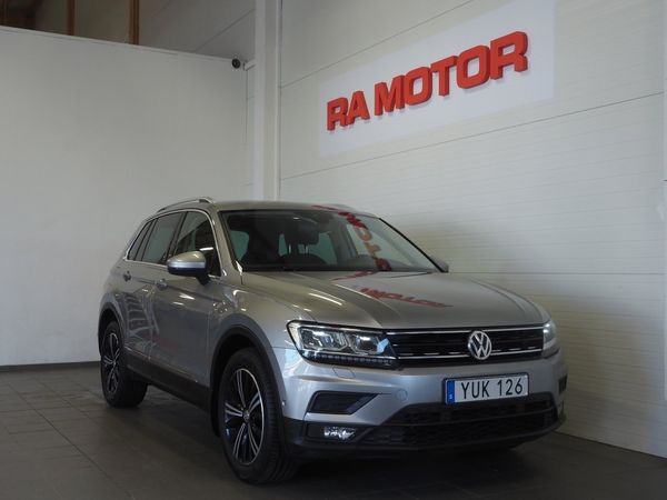 Volkswagen Tiguan 1.4 TSI 150hk DSG 4Motion Drag Kamera P-Värmare Carplay - 2018
