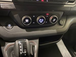 Renault Trafic bild 11