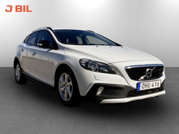 Volvo V40 Cross Country Business T3 152hk P-SENSORER - 2016