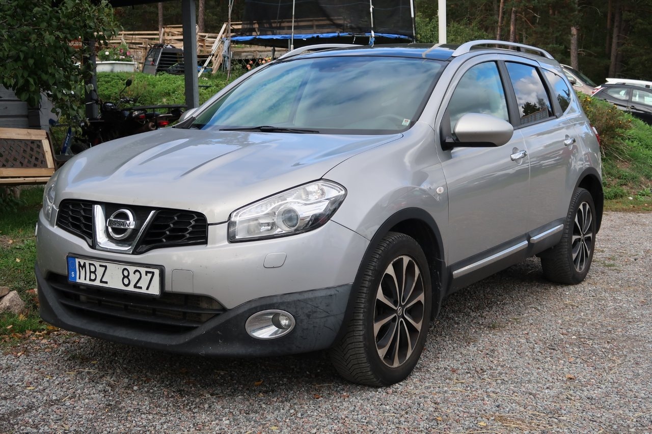Nissan Qashqai+2