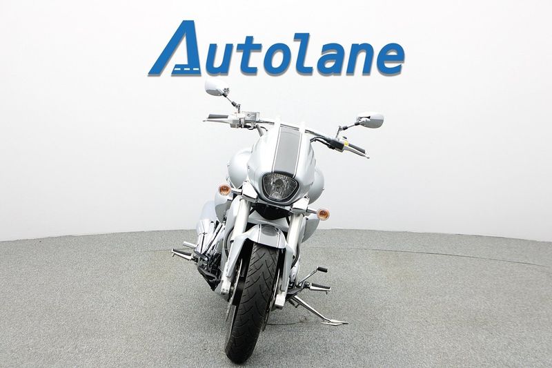 Suzuki VZR bild 7