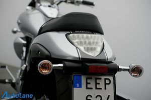 Suzuki VZR bild 16