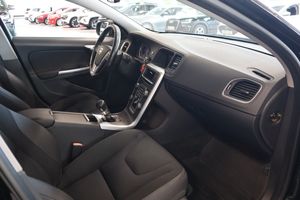 Volvo V60 bild 7