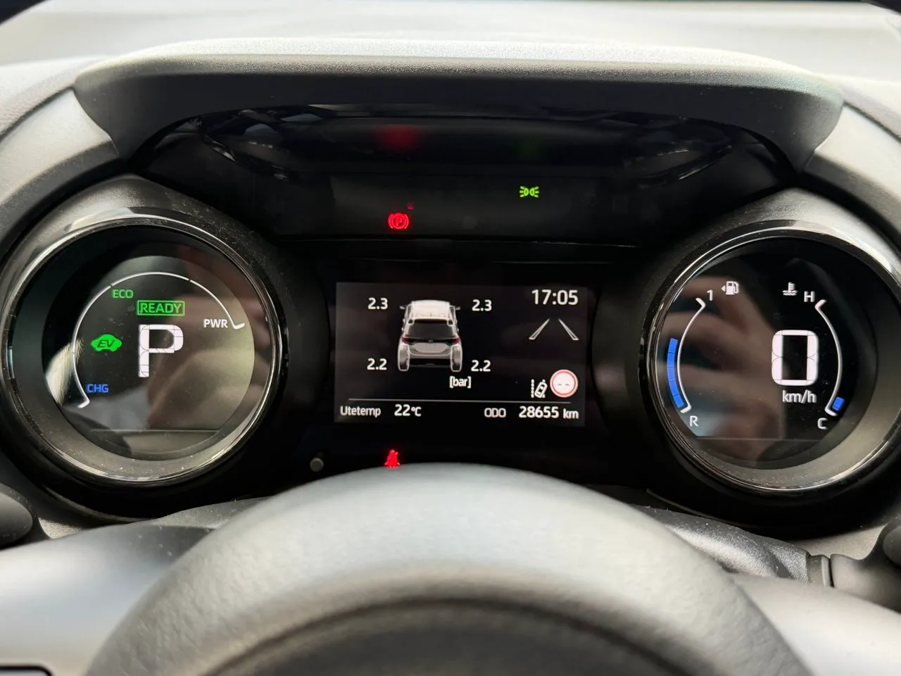 Vehicle image 23